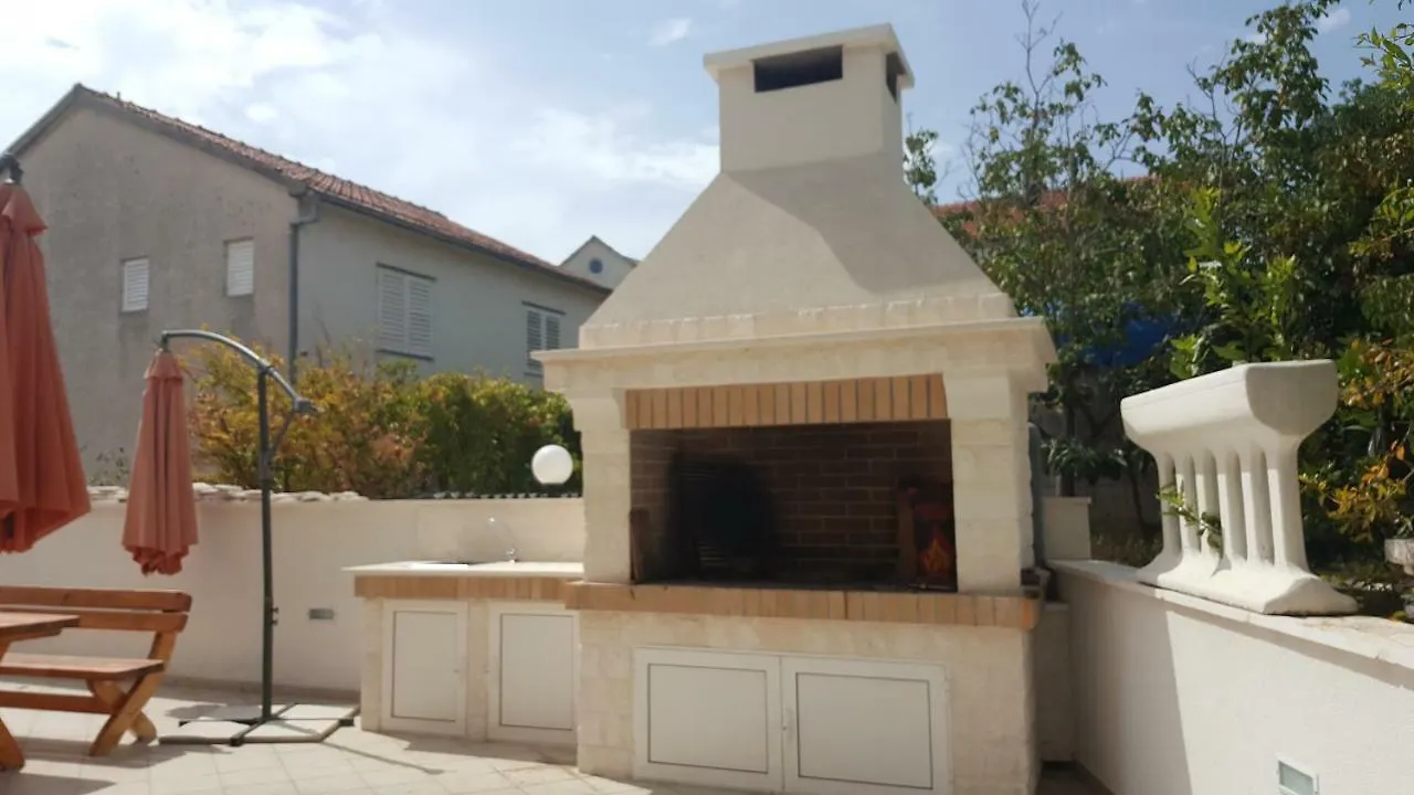 Ciovo Apartments Trogir 0*,  Croatia