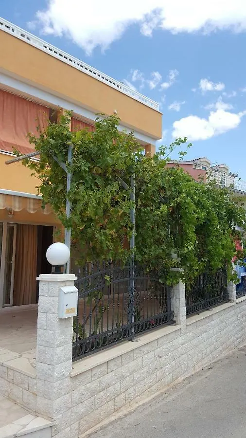 Ciovo Apartments Trogir