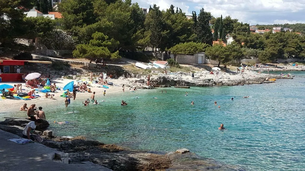 Ciovo Apartments Trogir 0*,
